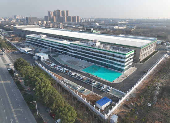 雙登電池廠家,以極寒科技與智能安全守護能源命脈