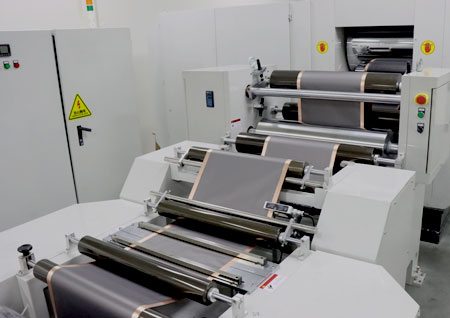 理士電池廠家,揭秘蓄電池的極寒性能與智能安全技術